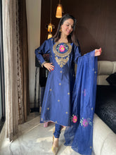 Blue High - Low Rose Suit